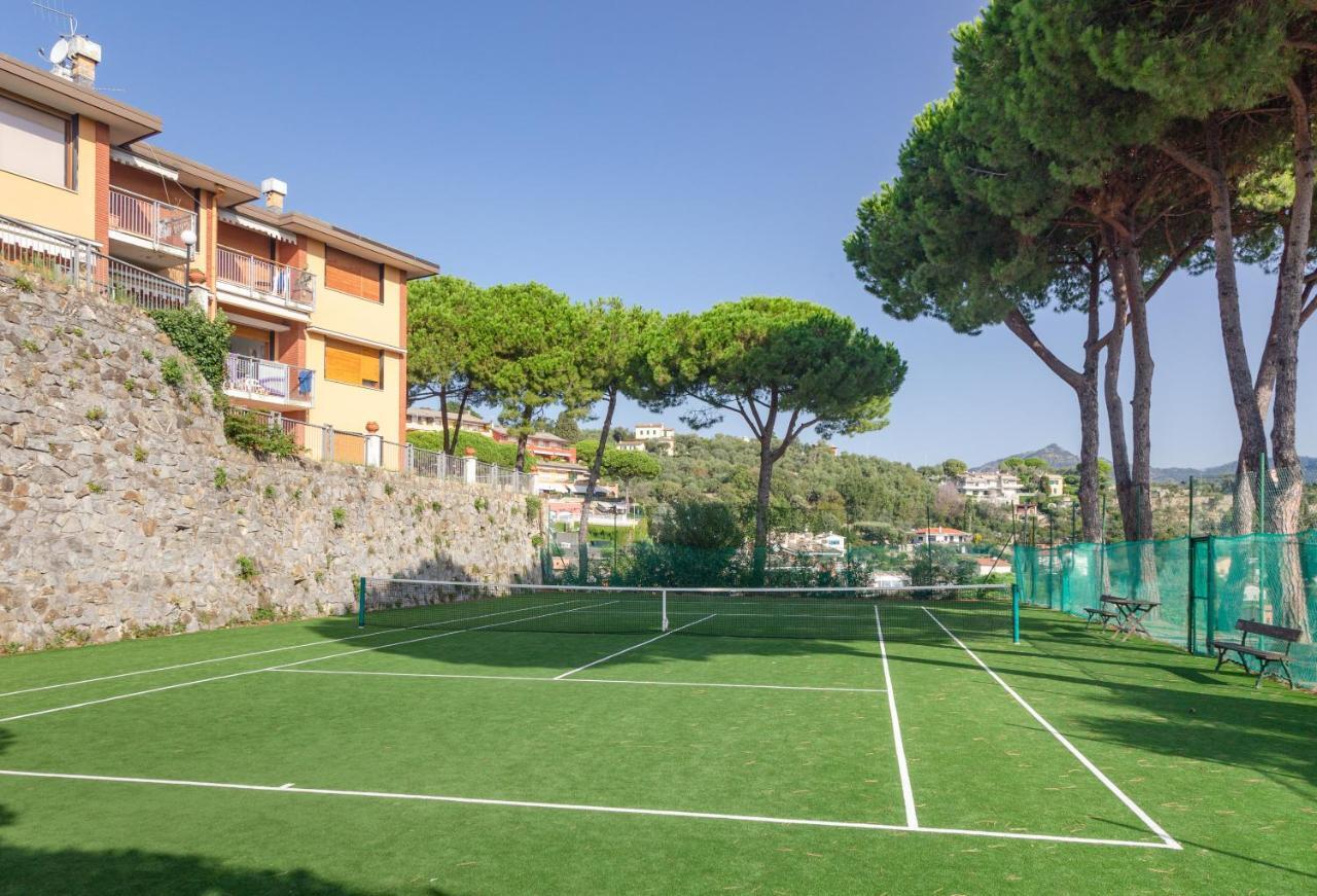Casa Linda Vista Da Sogno, Piscina E Tennis Рапалло Экстерьер фото
